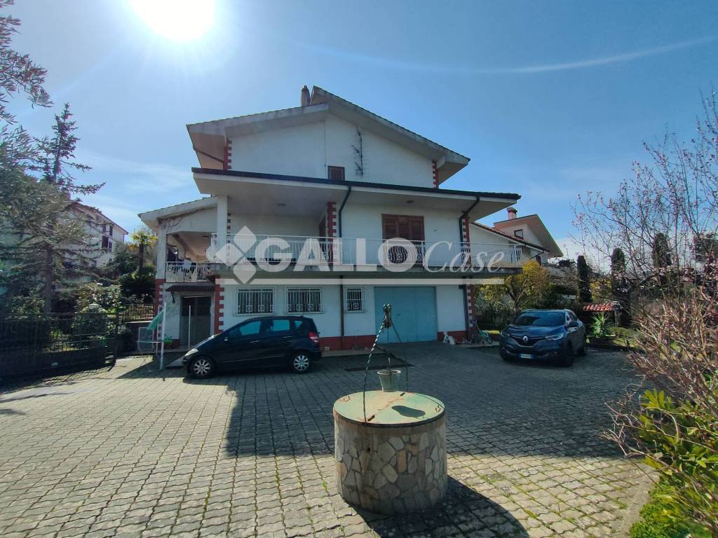Villa a Cosenza in Loc. Donnici C.da Serra Caruso - Foto 5