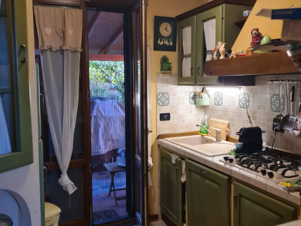 Villa a Porcari in Via Monsignor Mario Antonio Marracini - Foto 3