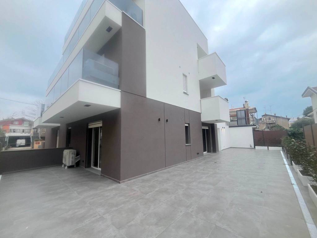 Appartamento a Riccione in Viale Bologna - Foto 2