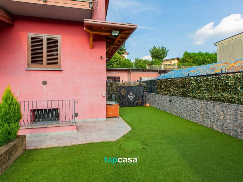 Villa a Gorla minore in Via Edmondo De Amicis, 36 - Foto 3