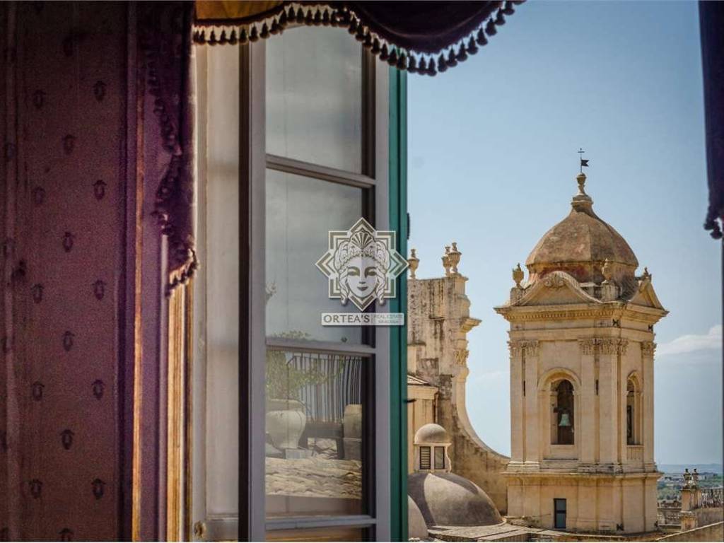 Appartamento a Noto in Via Camillo Benso Conte di Cavour, 48 - Foto 4