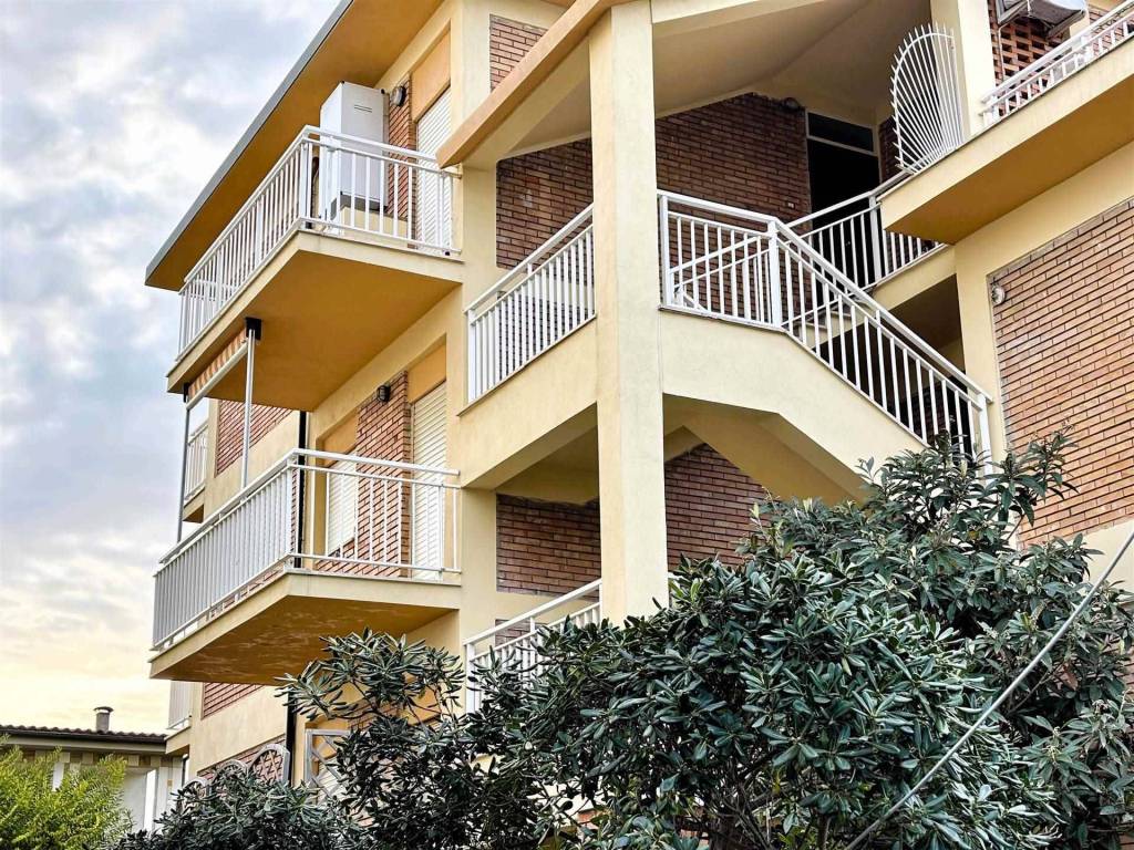 Appartamento a Montalto di castro in via Tevere, 34 - Foto 2