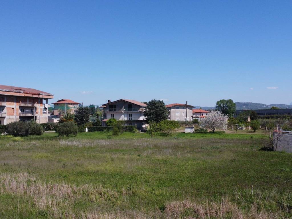 Terreno a Montesarchio in Via Ignazio Silone, 6 - Foto 3