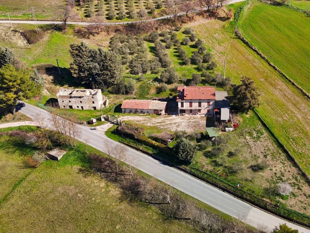 Rustico / casale a Assisi in Località Pian della Pieve - Foto 3