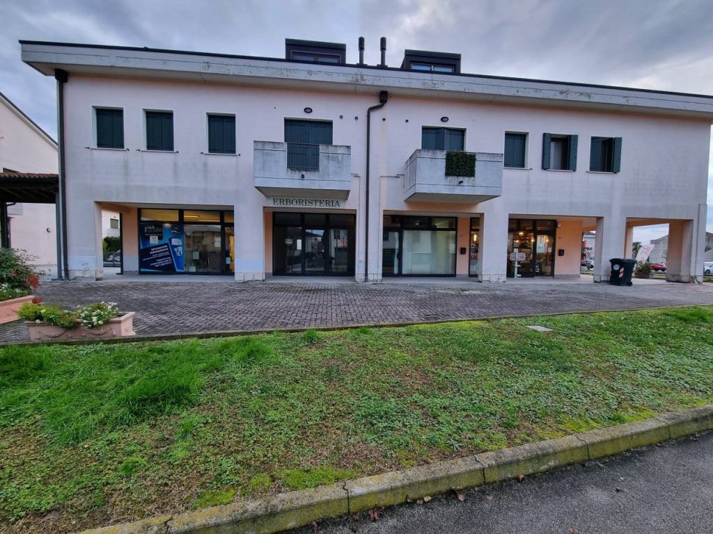 Immobile a Campodoro in via veneto - Foto 3