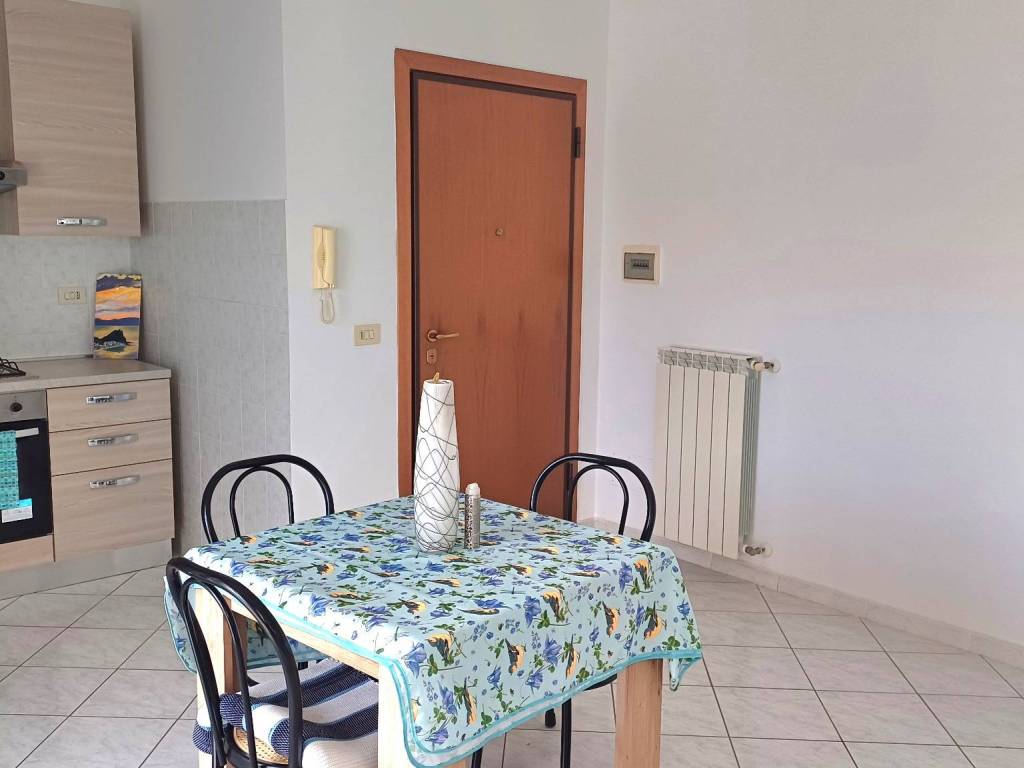 Appartamento a Aprilia in Via Augusto - Foto 3