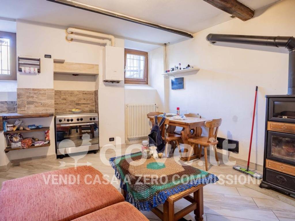 Villa a Cuvio in Via Vico, 6 - Foto 4