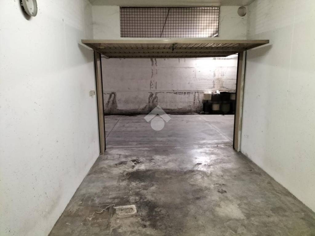 Box / garage a Trento in Via Romano Guardini - Foto 3