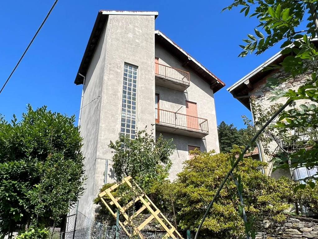 Casa indipendente a Ghiffa in Corso Dante Alighieri, 223 - Foto 2