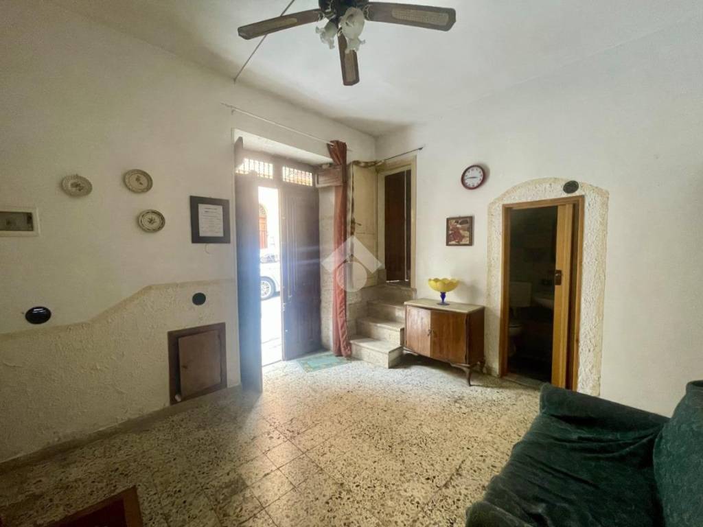 Casa indipendente a Castellammare del golfo in Via Quintino Sella, 100 - Foto 3
