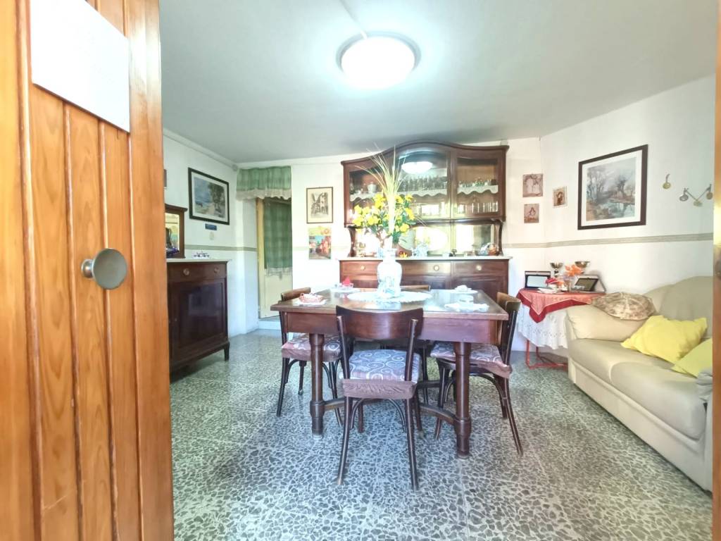 Casa indipendente a Castelpetroso in Via Rondine, 3 - Foto 2