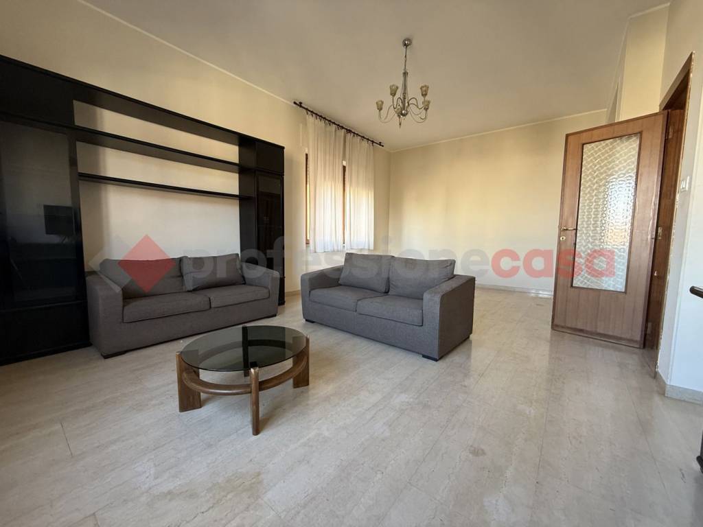 Appartamento a Giulianova in Via XXIV Maggio, 30 - Foto 3
