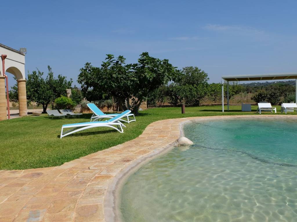 Villa a Parabita in Strada Vicinale Caparri - Foto 2