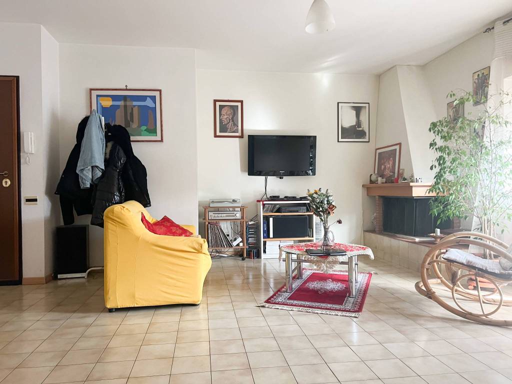 Appartamento a Alatri in Via dei Fiori - Foto 2