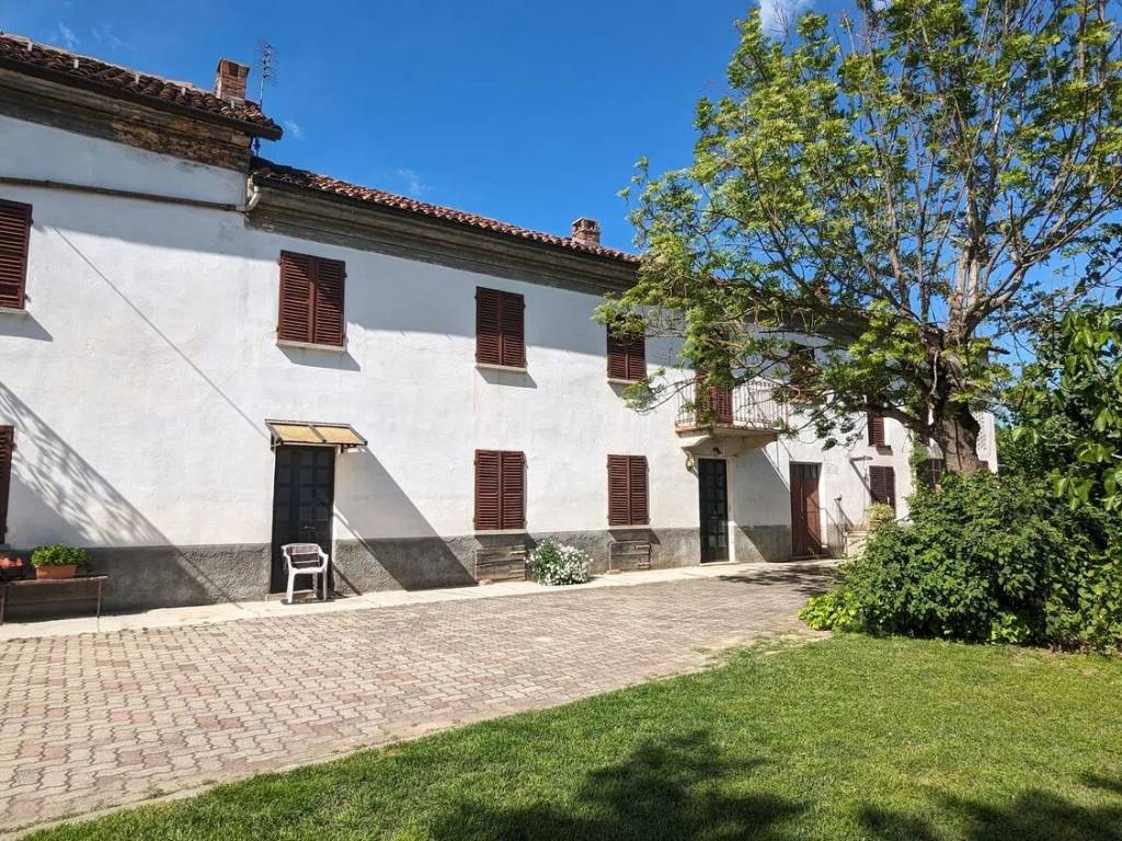 Rustico / casale a Portacomaro in Via Montà, 80 - Foto 2