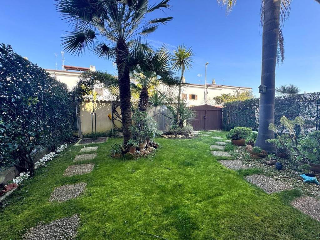 Villa a Sabaudia in Via Cina, 54 - Foto 3