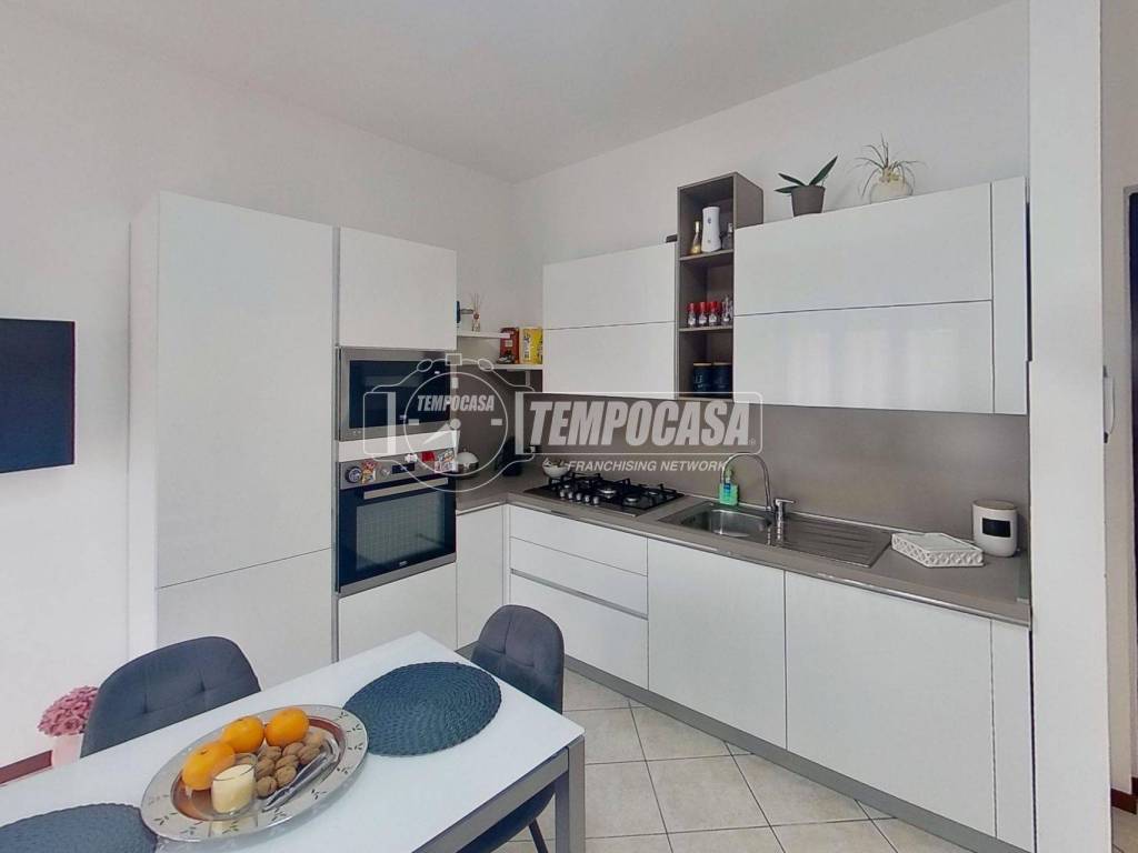 Appartamento a Meda in Via Adria 12 - Foto 2