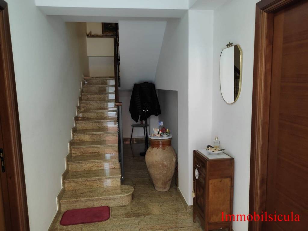 Casa indipendente a Ispica in Via Giovanni Verga - Foto 4