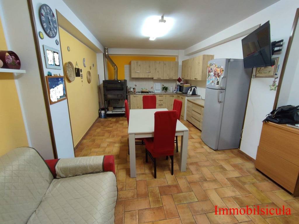 Casa indipendente a Ispica in Via Giovanni Verga - Foto 5