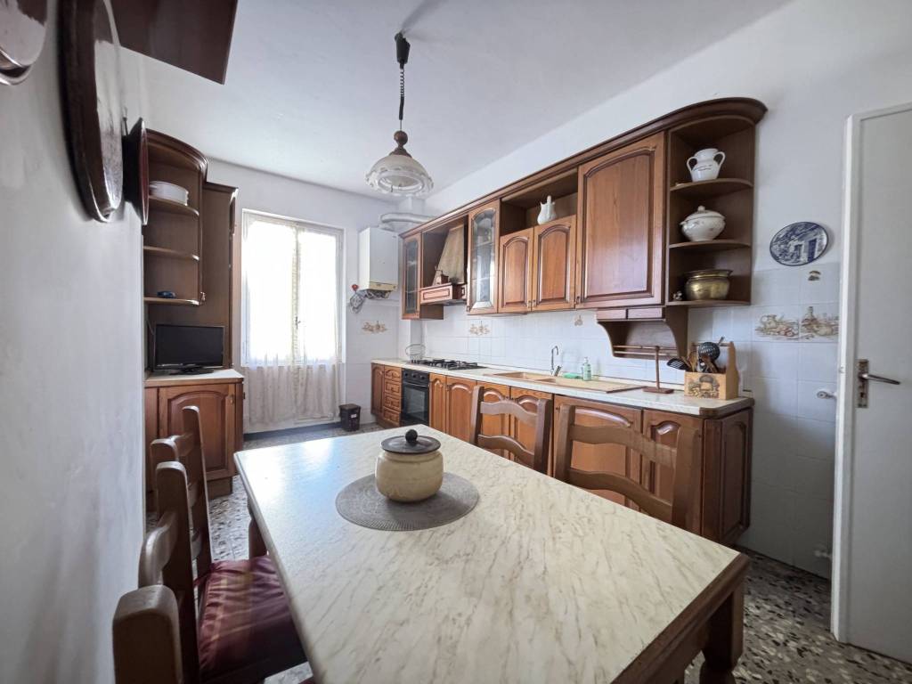 Appartamento a Imperia in Via Filippo Airenti, 15 - Foto 4