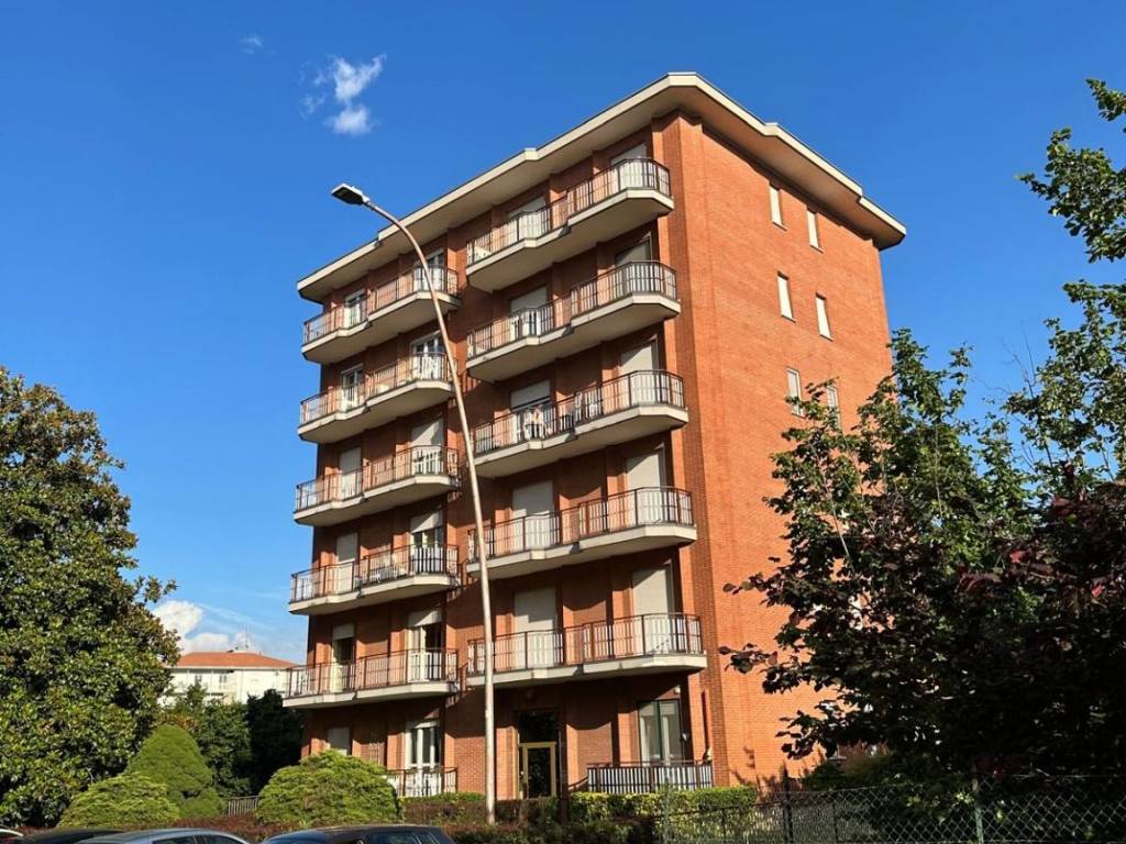 Appartamento a Vigliano biellese in Via Florindo Comotto, 16 - Foto 2