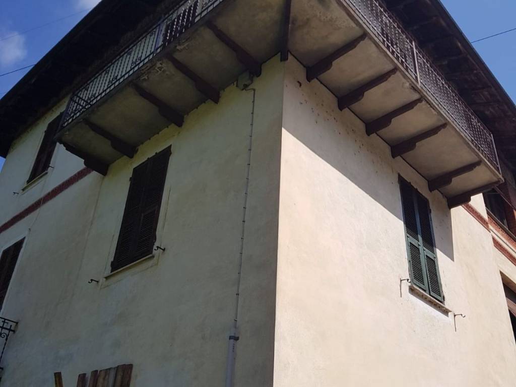 Villa a Millesimo in Via Guglielmo Marconi, 32 - Foto 3