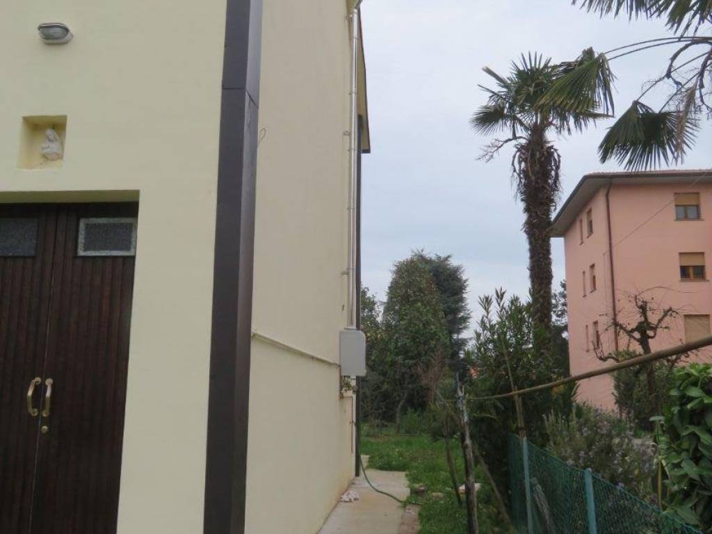 Villa a Mordano in Via Diana - Foto 4