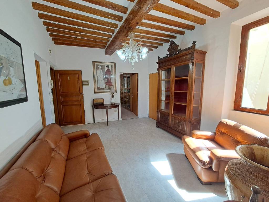 Appartamento a Quarrata in Via Galileo Galilei - Foto 3