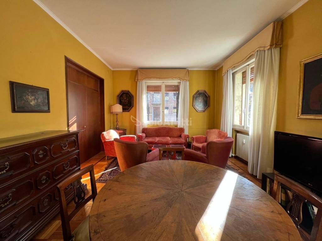 Appartamento a Modena in Viale Virginia Reiter - Foto 2