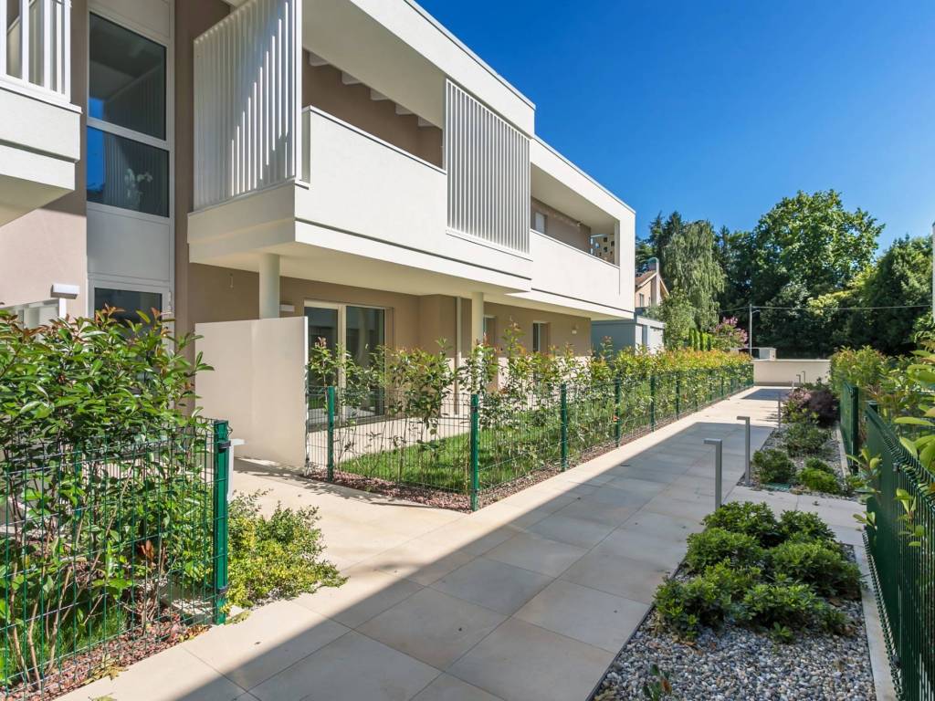 Appartamento a Merate in Via San Francesco d'Assisi - Foto 2