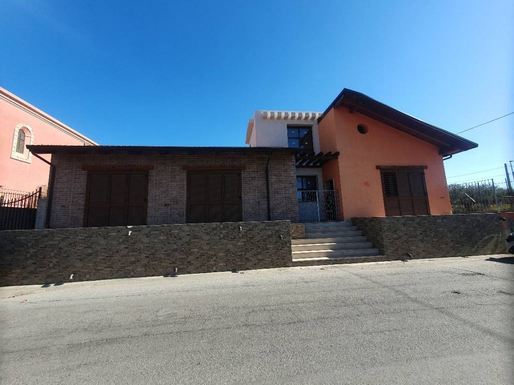 Casa indipendente a Reggio calabria in Via Bocale - Foto 2
