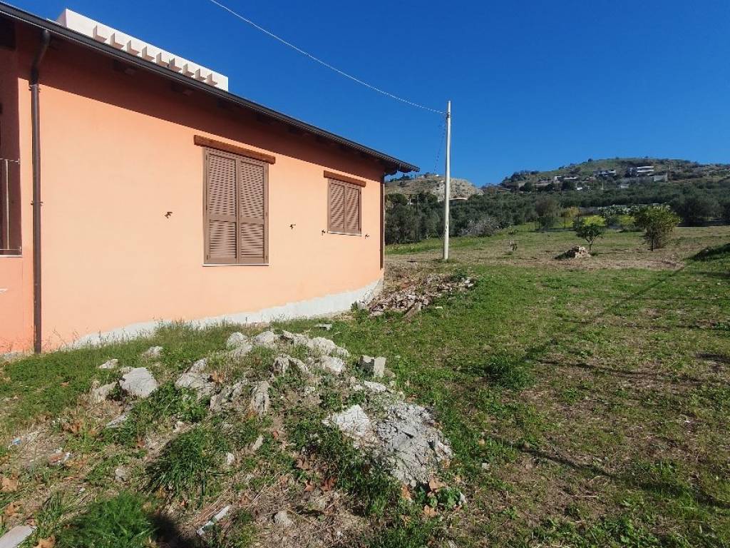 Casa indipendente a Reggio calabria in Via Bocale - Foto 4