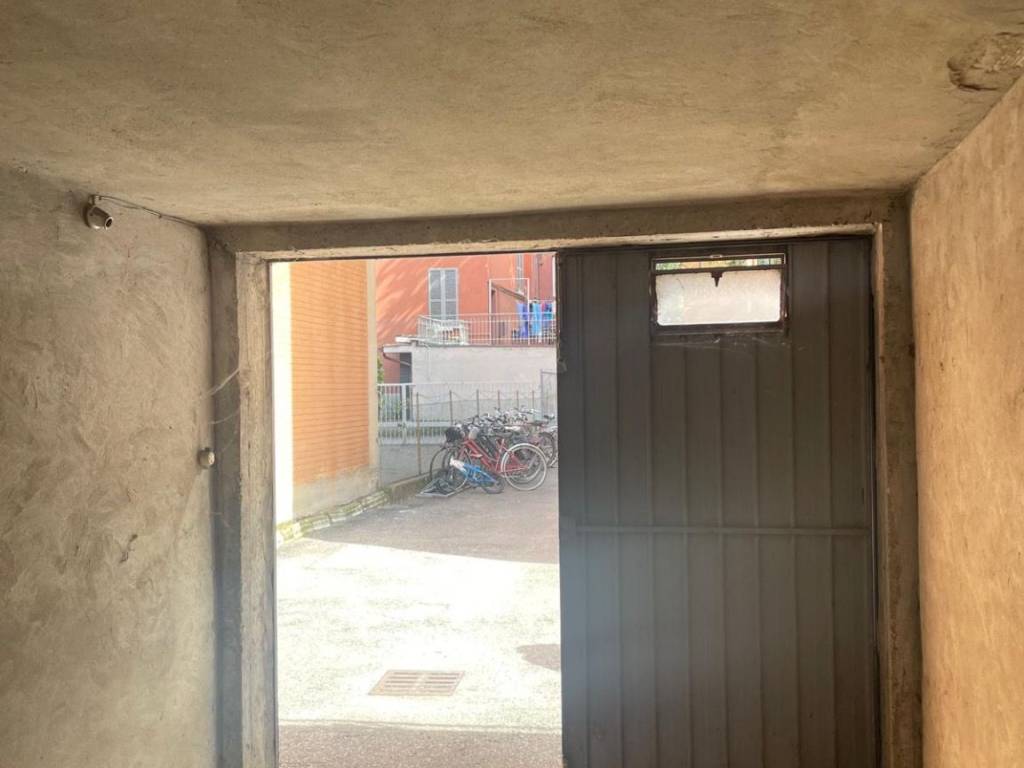 Box / garage a Parma in Via Pompeo De Marchi, 3 - Foto 2