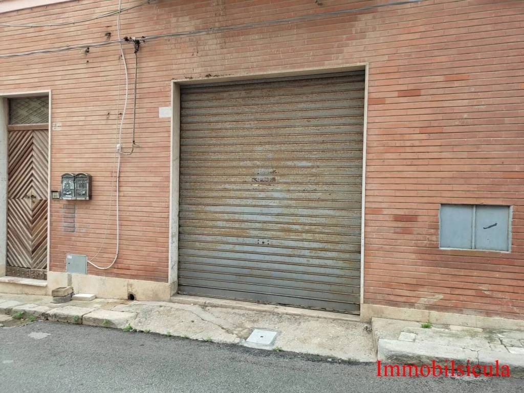 Box / garage a Ispica in Via Dante Alighieri, 23 - Foto 3