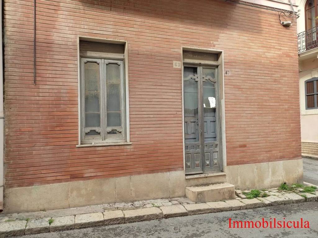 Box / garage a Ispica in Via Dante Alighieri, 23 - Foto 4