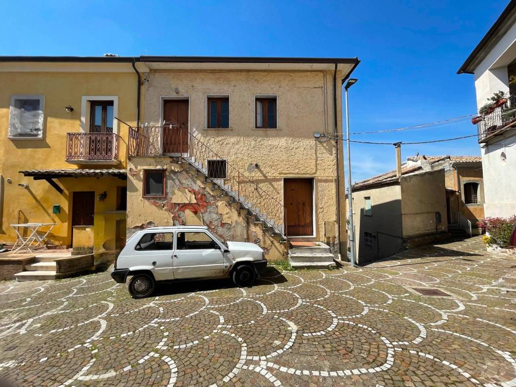 Casa indipendente a Ceppaloni in Via Cortile, 6 - Foto 4