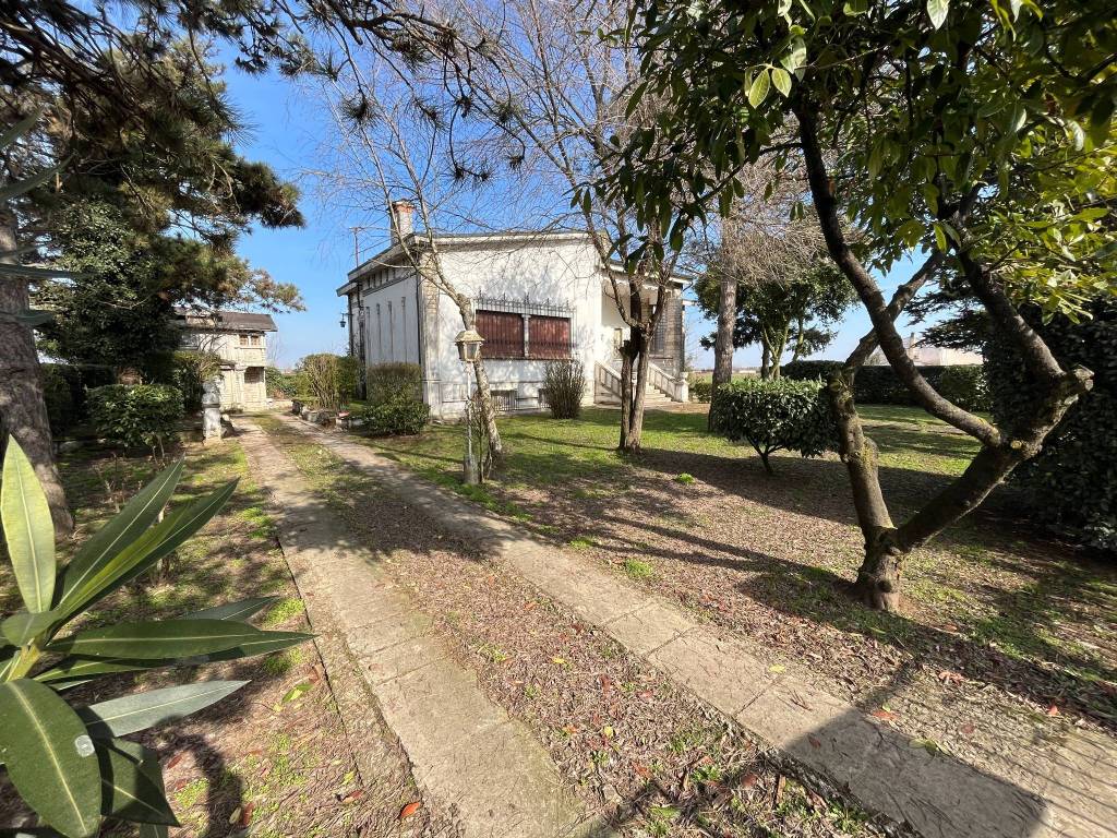 Casa indipendente a Gazzo veronese in Via Bastia - Foto 2