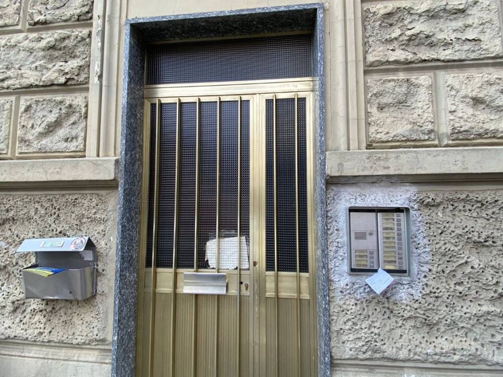 Appartamento a Torino in Via Rivarossa, 19 - Foto 2