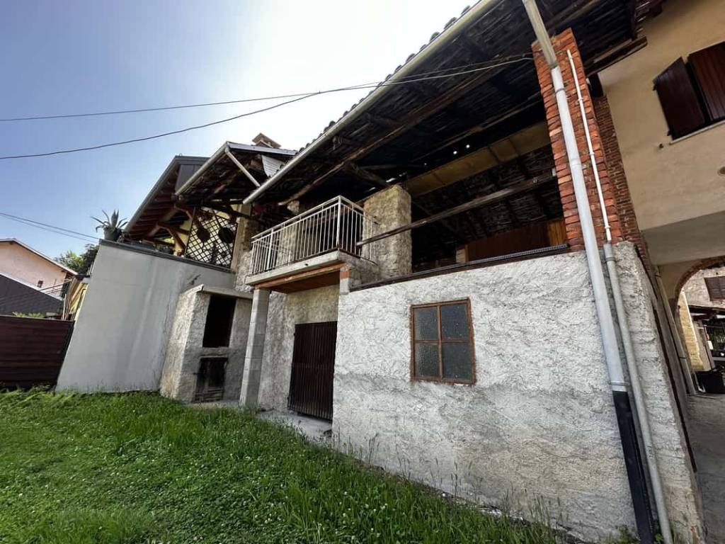 Casa indipendente a Quarona in Via Baraggiolo - Foto 3