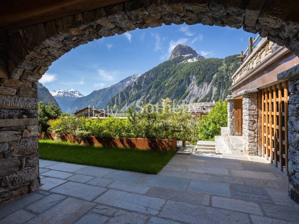 Villa a Courmayeur in Piazzale della Funivia - Foto 3