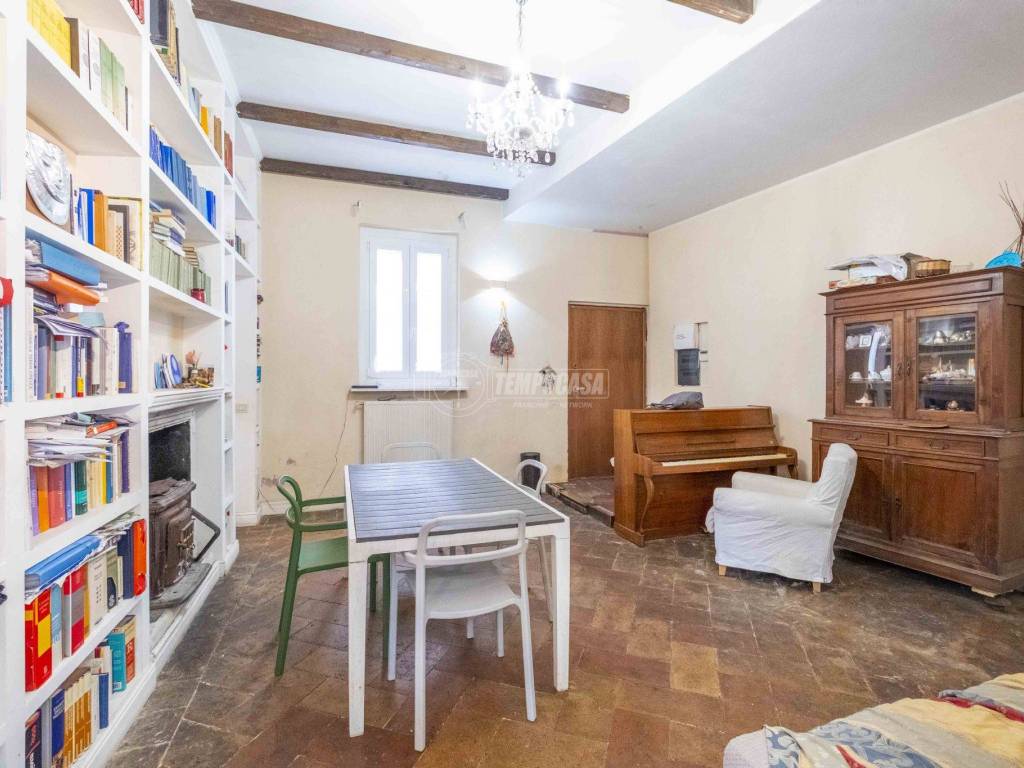 Villa a Novara in Via Benedetto Alfieri - Foto 3