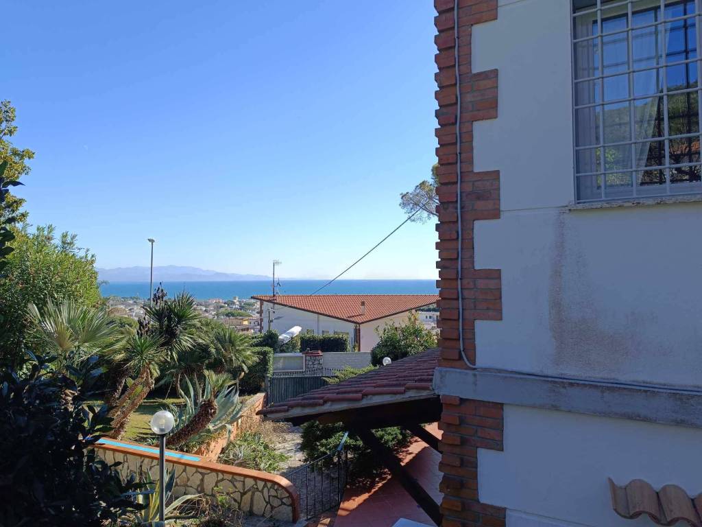 Villa a San felice circeo in Via della Valle - Foto 4