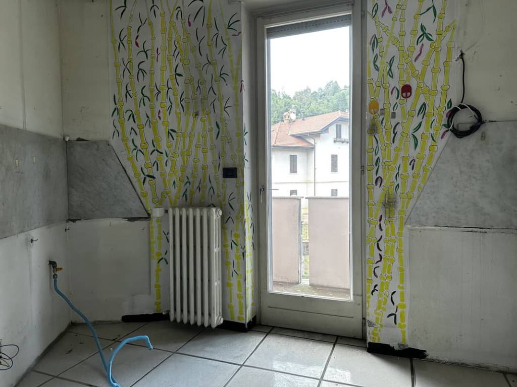 Appartamento a Borgosesia in Via 25 Aprile, 1 - Foto 3