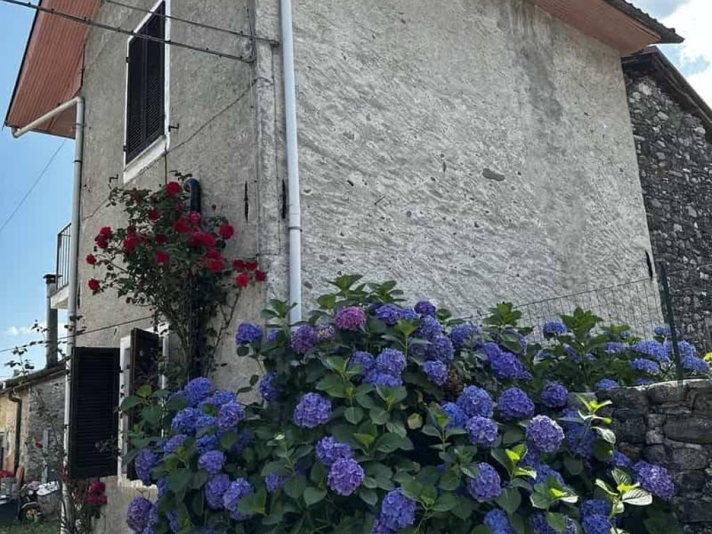 Casa indipendente a Quarona in Via della Vecchia Barca - Foto 2