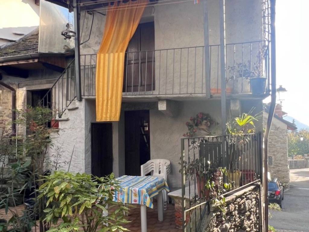 Casa indipendente a Mergozzo in Piazza Fontana, 4 - Foto 4