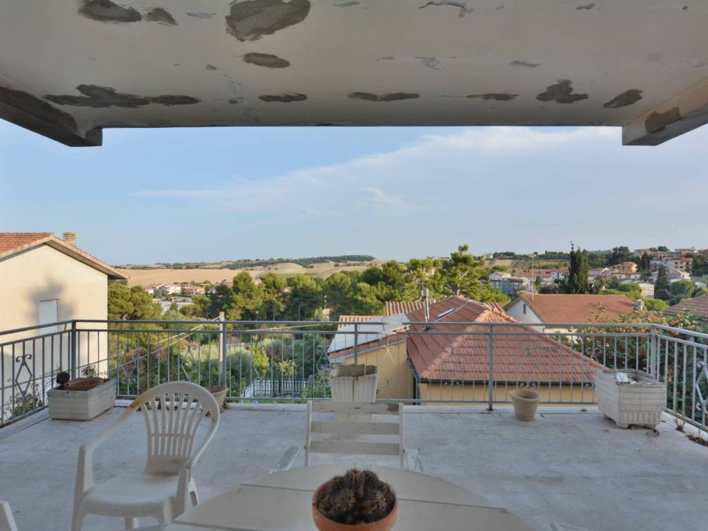 Appartamento a Loreto in Via Guglielmo Marconi, 1 - Foto 2