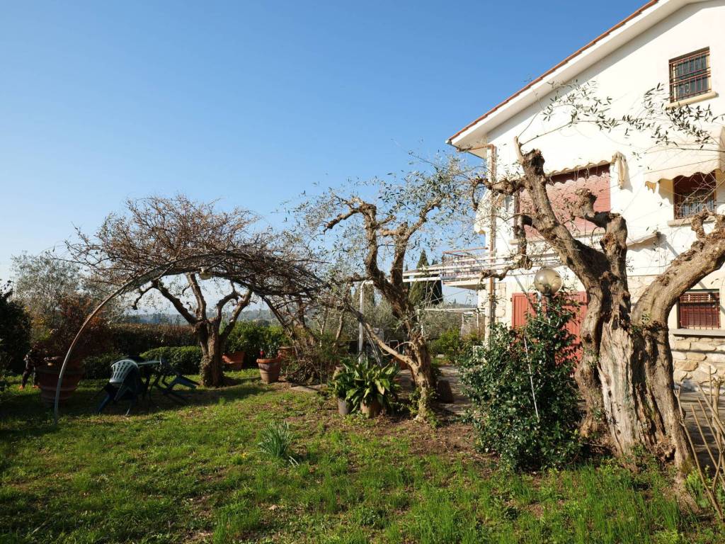 Villa a Pescia - Foto 3