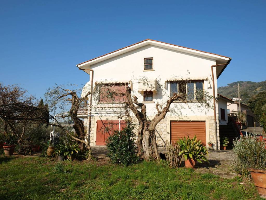 Villa a Pescia - Foto 4