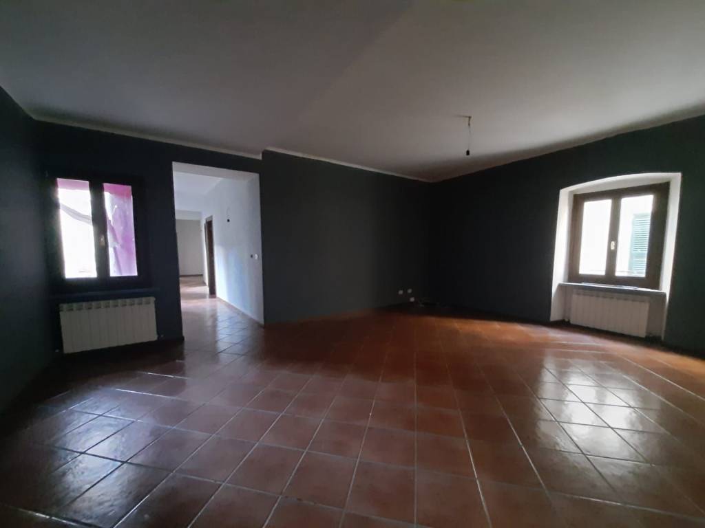 Appartamento a Ovada in Piazza Giuseppe Mazzini - Foto 3