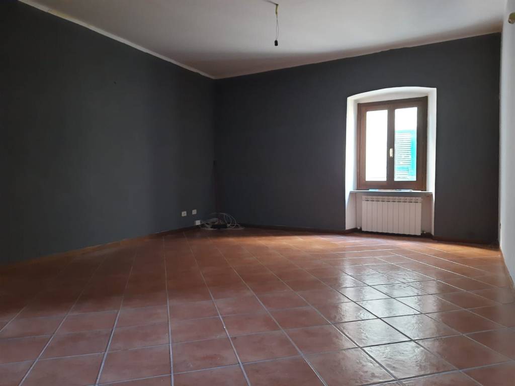 Appartamento a Ovada in Piazza Giuseppe Mazzini - Foto 5